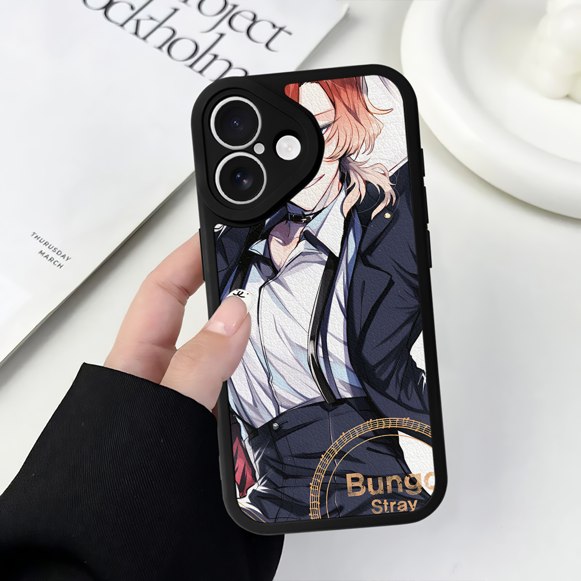 （画像用） 文豪ストレイドッグス Bungo Stray Dogs 【iPhone 16シリーズ対応】シリコンスマホケース（レザー調） 材質：シリコン